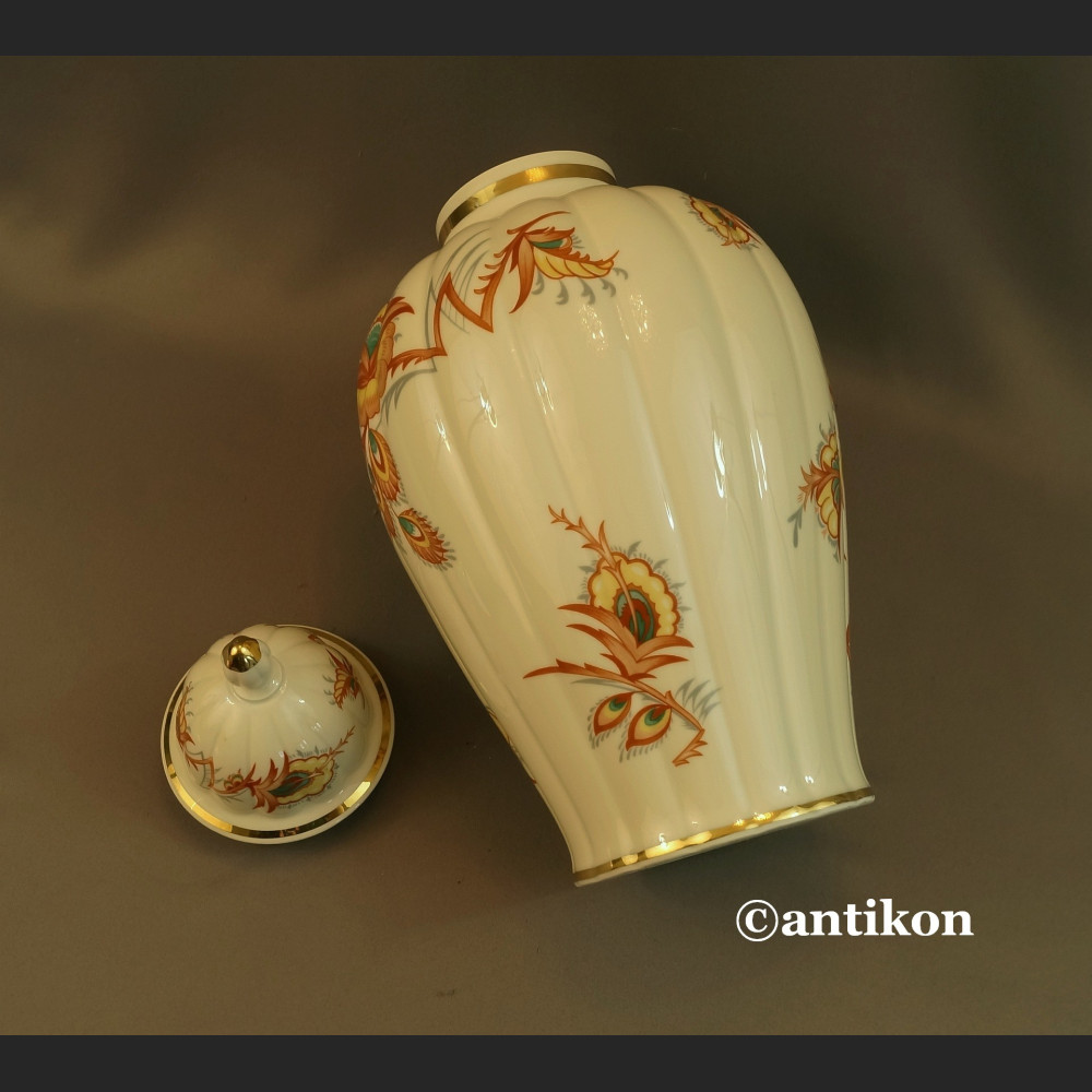 Wazon Thomas Ivory gr Rosenthal amfora z pokrywką 