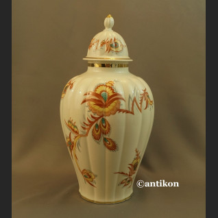 Wazon Thomas Ivory gr Rosenthal amfora z pokrywką 