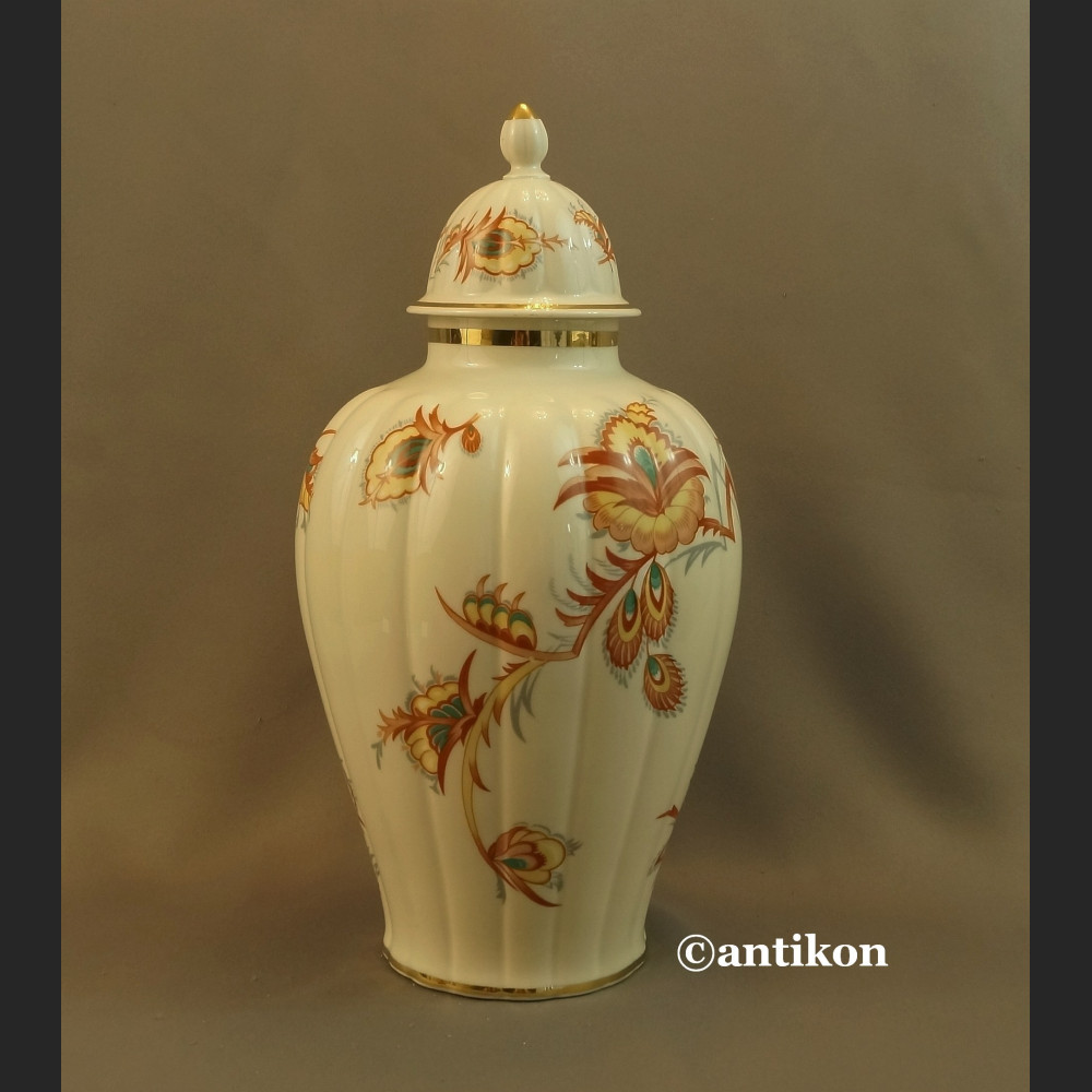 Wazon Thomas Ivory gr Rosenthal amfora z pokrywką 