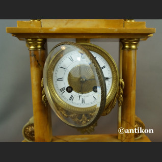 Zegar antyk kominkowy marmurowy z orłem 