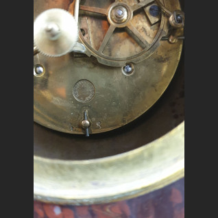 Barokowy zegar antyk z kandelabrami i aniołkami  Barokowy zegar antyk z kandelabrami i aniołkami