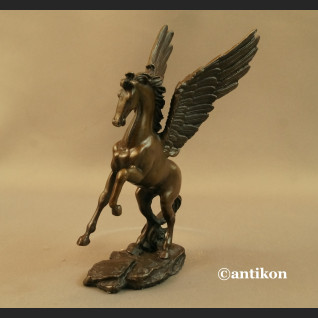Pegaz rzeźba z brązu piękna 