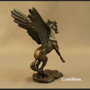 Pegaz rzeźba z brązu piękna 