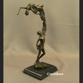 Tancerze figura dynamiczna para w tańcu Tancerze figura dynamiczna para w tańcu