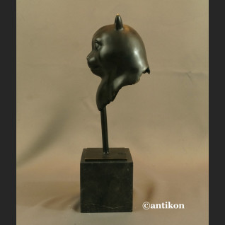 Kot figura głowa kota z brązu  Kot figura głowa kota z brązu
