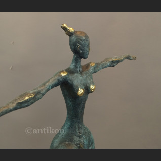 Rzeźba nowoczesna Tancerka Królowa Tańca 