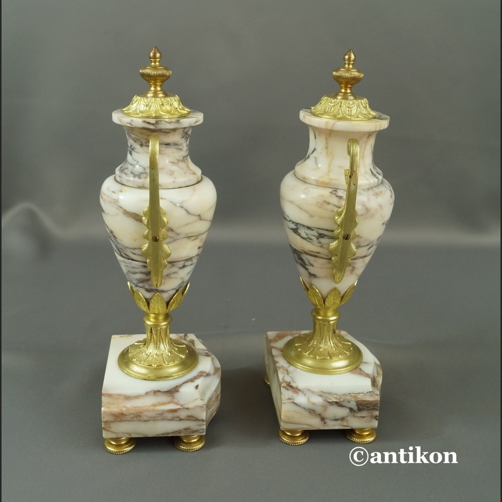 Zegar kominkowy marmurowy Francja 