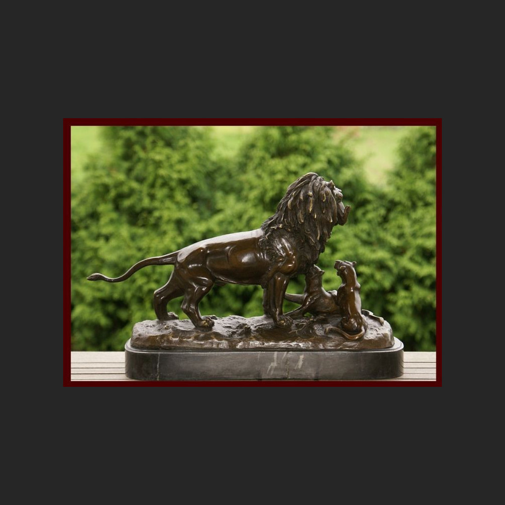 Lew z dziećmi rzeźba ogromna znakomity brąz Lew z dziećmi rzeźba ogromna znakomity brąz