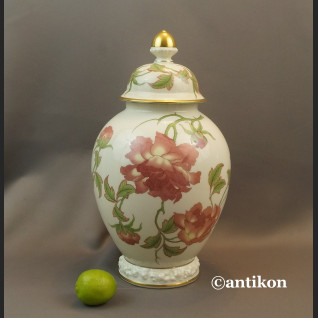 Wazon Rosenthal z różami Rigoletto 1935 r. Wazon Rosenthal z różami Rigoletto 1935 r.