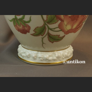 Wazon Rosenthal z różami Rigoletto 1935 r. Wazon Rosenthal z różami Rigoletto 1935 r.