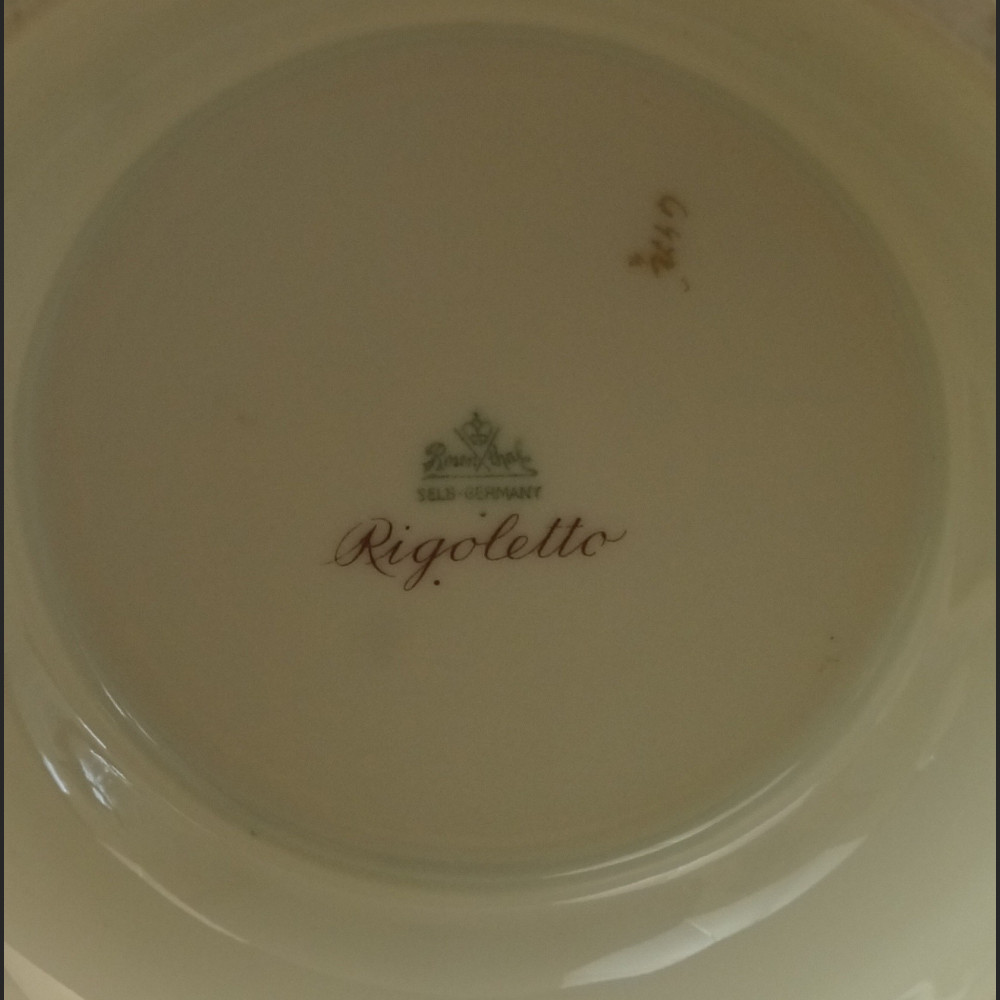 Wazon Rosenthal z różami Rigoletto 1935 r. Wazon Rosenthal z różami Rigoletto 1935 r.