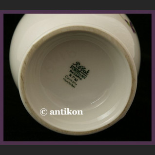 Ręcznie malowany wazon fiołki biały Ręcznie malowany wazon fiołki biały