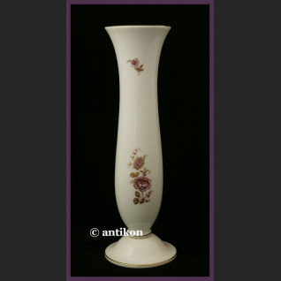 Porcelanowy wazon syg. Fürstenberg flet smukły