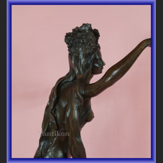 Elf secesyjna rzeźba duża figurka z brązu Elf secesyjna rzeźba duża figurka z brązu