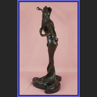 Elf secesyjna rzeźba duża figurka z brązu Elf secesyjna rzeźba duża figurka z brązu