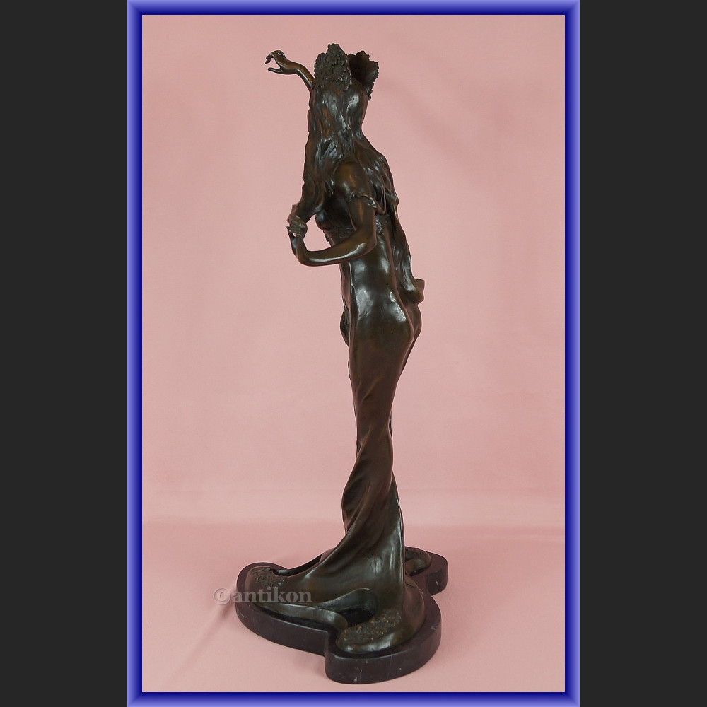 Elf secesyjna rzeźba duża figurka z brązu Elf secesyjna rzeźba duża figurka z brązu