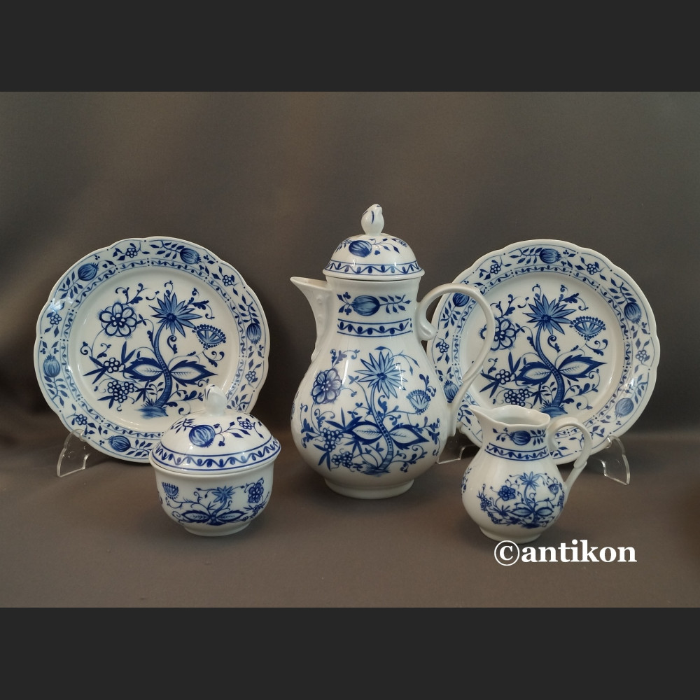 Serwis cebulowy śniadaniowy z kieliszkami