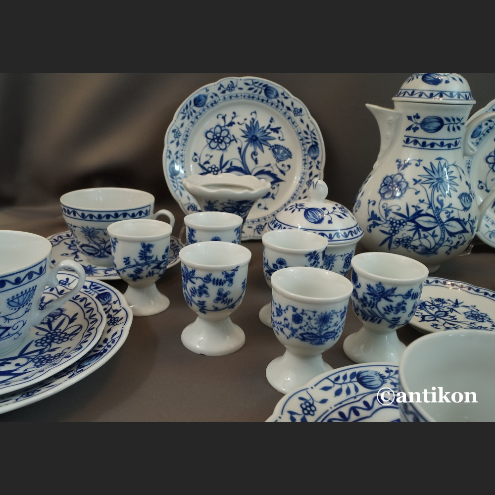 Serwis cebulowy śniadaniowy z kieliszkami