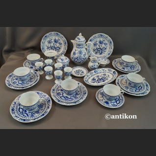 Serwis cebulowy śniadaniowy z kieliszkami