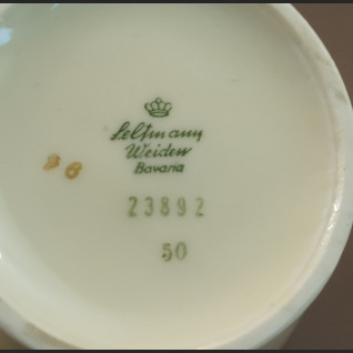 Wazon porcelanowy ze statkiem stara porcelana  Wazon porcelanowy ze statkiem stara porcelana