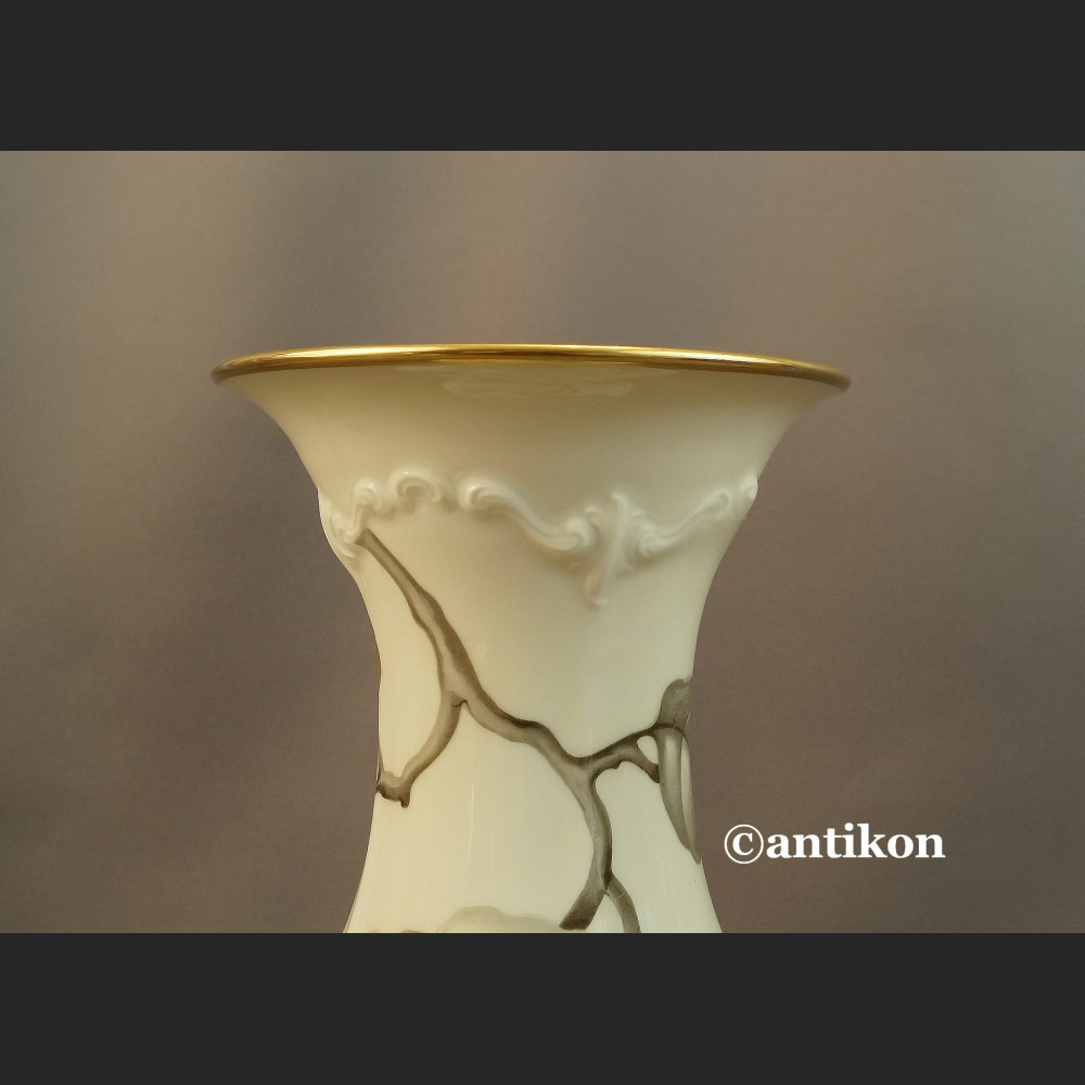 Wazon Rosenthal Pompadour róże 