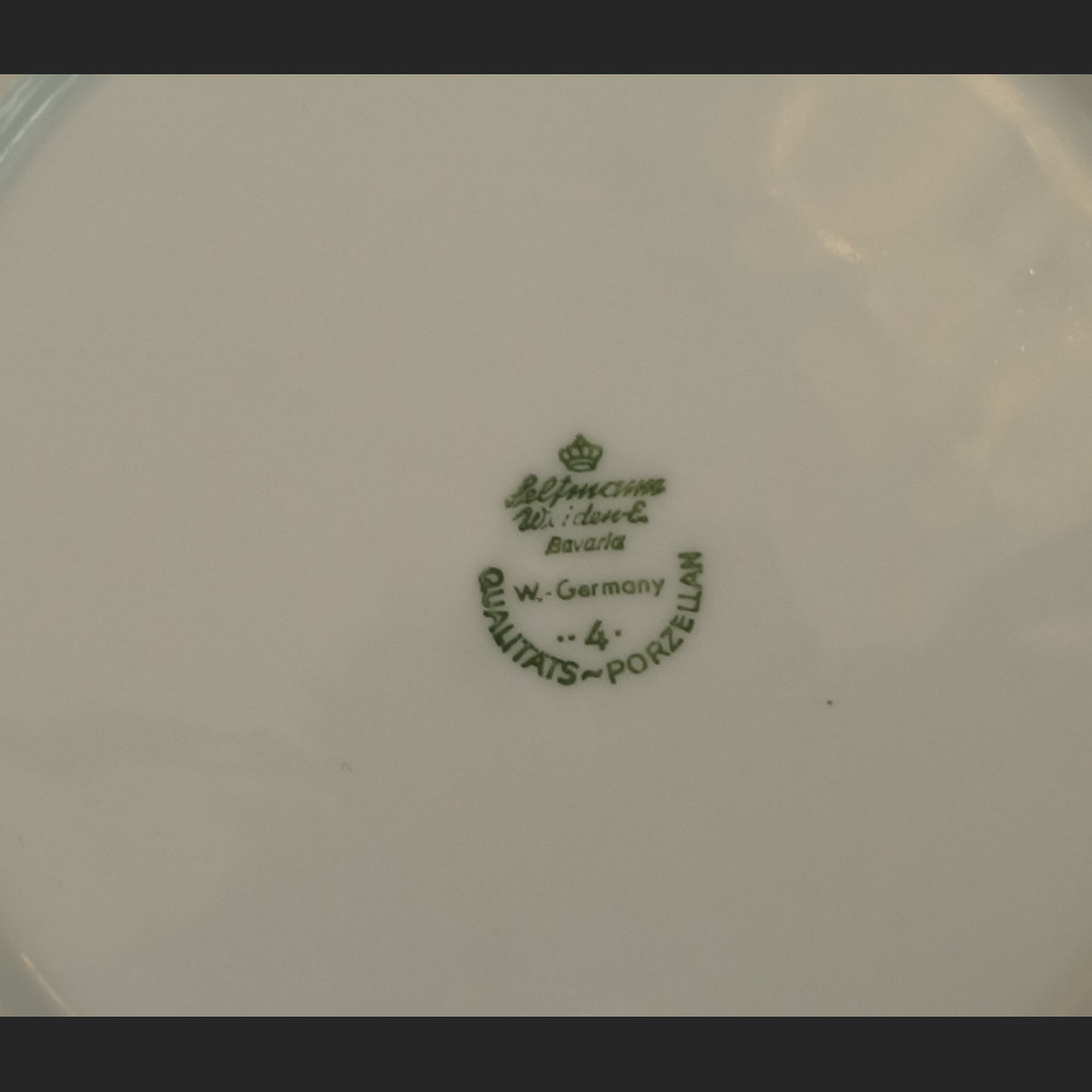 Bawarski serwis kobaltowy ze scenkami 