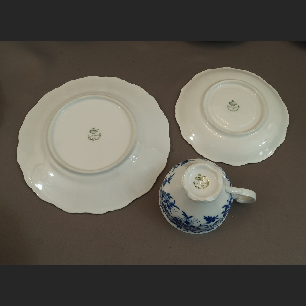 Bawarski serwis kobaltowy ze scenkami 