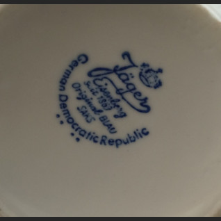 Serwis biało kobaltowy do herbaty  Serwis biało kobaltowy do herbaty