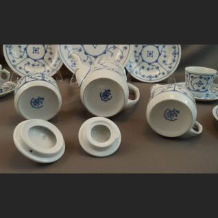 Serwis biało kobaltowy do herbaty  Serwis biało kobaltowy do herbaty