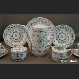 Serwis biało kobaltowy do herbaty  Serwis biało kobaltowy do herbaty