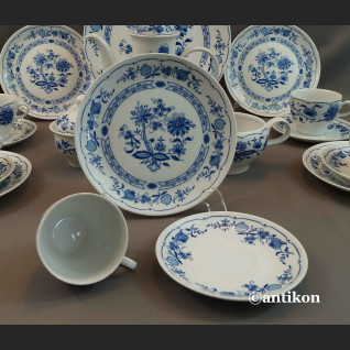 Bawarski serwis cebulowy klasyk biało kobaltowy