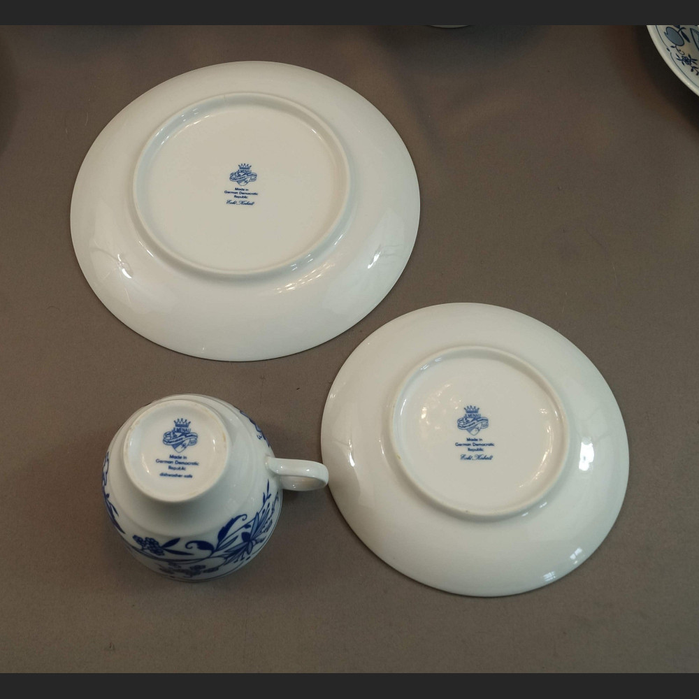 Bawarski serwis cebulowy klasyk biało kobaltowy