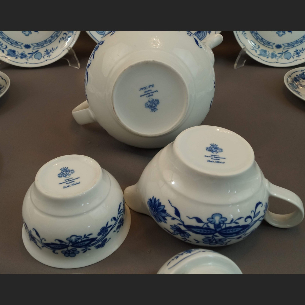 Bawarski serwis cebulowy klasyk biało kobaltowy