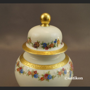 Stary wazon Rosenthal z pokrywą Porcelana Rosenthal wazon z kwiatowym dekorem - 6 Stary wazon Rosenthal z pokrywą Porcelana Rosenthal wazon z kwiatowym dekorem - 6