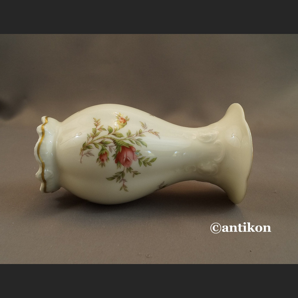 Wazon Rosenthal z różami Sanssouci  Wazon Rosenthal z różami Sanssouci