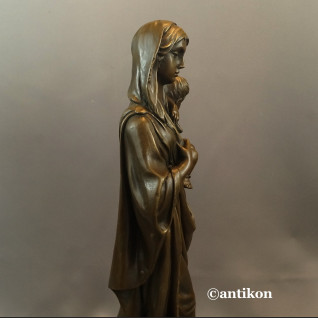 Madonna z dzieciątkiem rzeźba z brązu