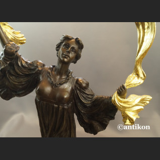 Secesyjna tancerka duża rzeźba z brązu 