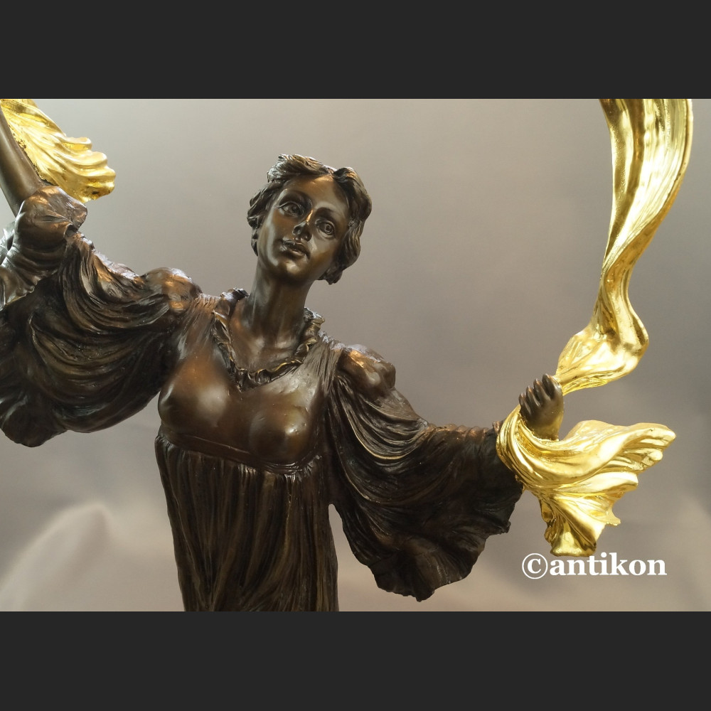 Secesyjna tancerka duża rzeźba z brązu 