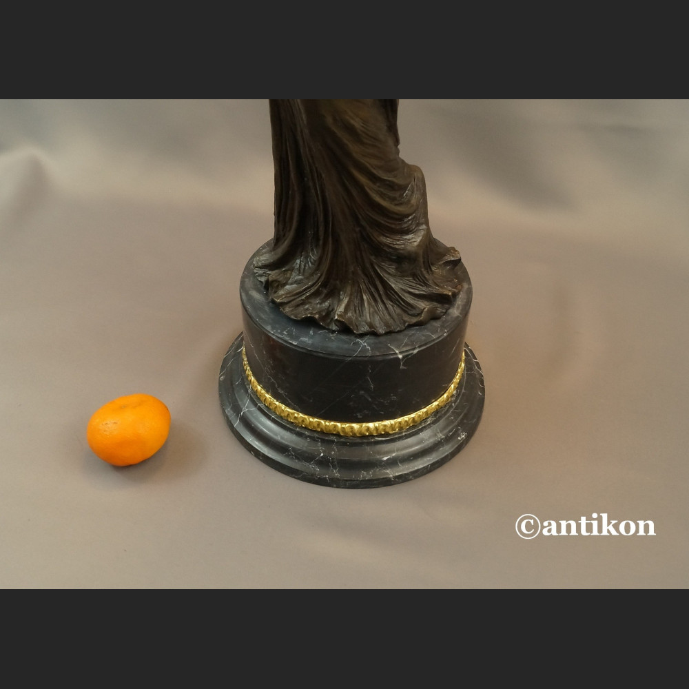 Secesyjna tancerka duża rzeźba z brązu 