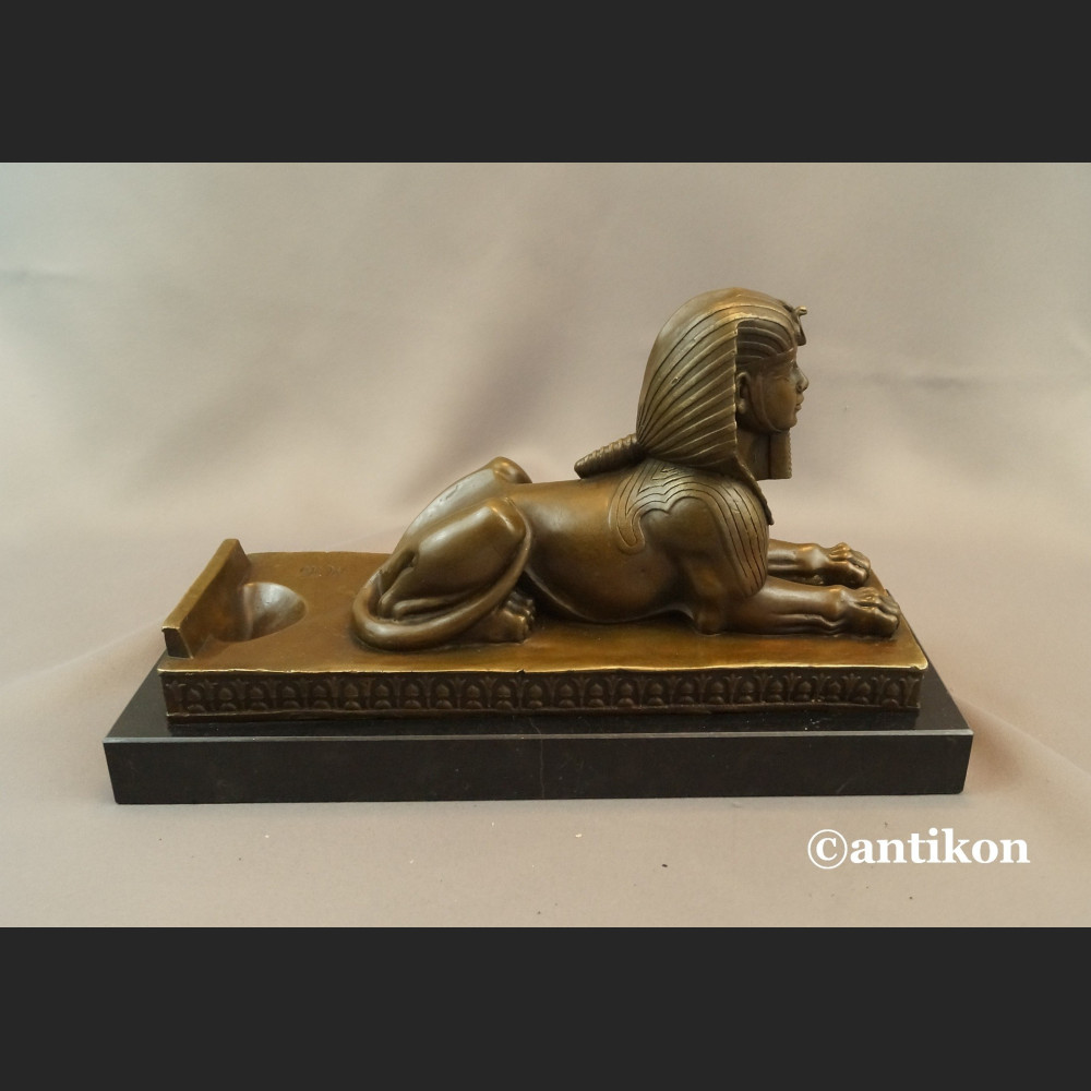 Sfinks z brązu leżący duża rzeźba Sfinks z brązu leżący duża rzeźba