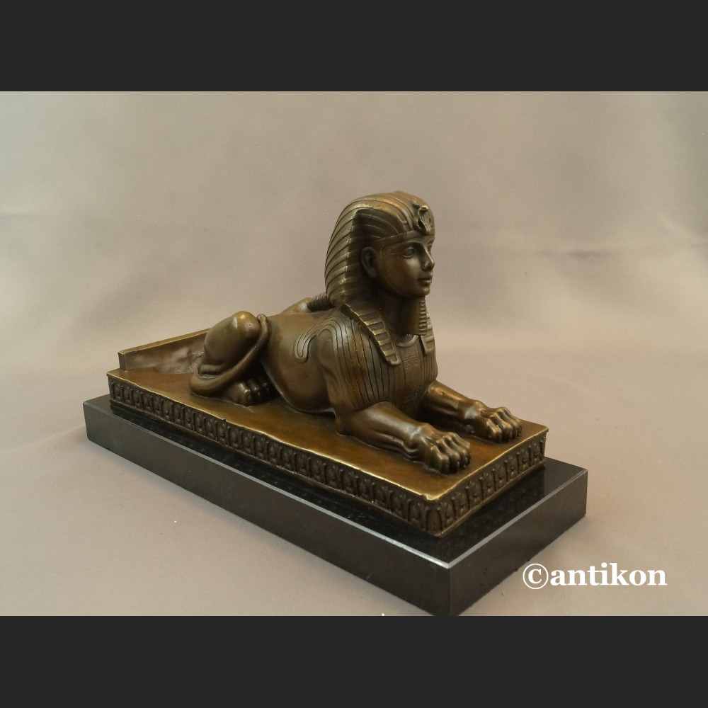 Sfinks z brązu leżący duża rzeźba Sfinks z brązu leżący duża rzeźba