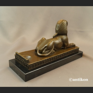 Sfinks z brązu leżący duża rzeźba Sfinks z brązu leżący duża rzeźba