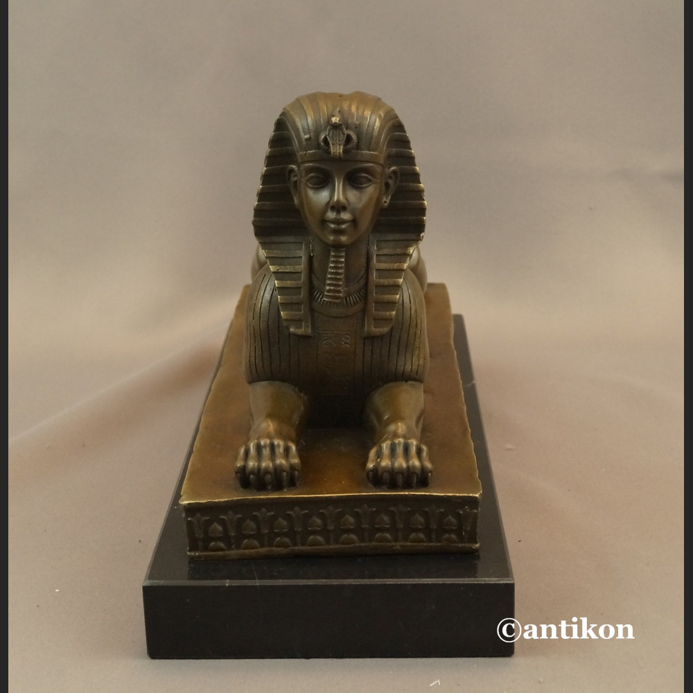 Sfinks z brązu leżący duża rzeźba Sfinks z brązu leżący duża rzeźba