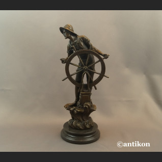 Rybak sternik rzeźba z brązu duży okaz Rybak sternik rzeźba z brązu duży okaz