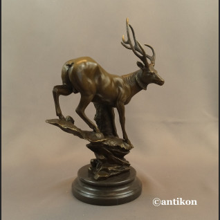 Prezent dla myśliwego rzeźba duża jeleń 