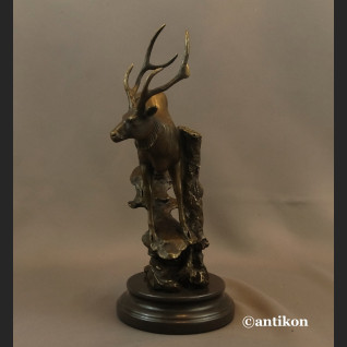 Prezent dla myśliwego rzeźba duża jeleń 