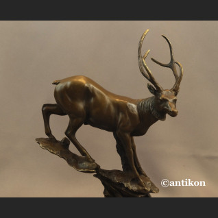 Prezent dla myśliwego rzeźba duża jeleń 