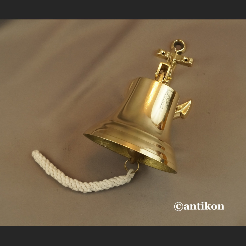 Żeglarski dzwon mosiężny z kotwicą Żeglarski dzwon mosiężny z kotwicą