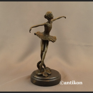 Rzeźba baletnica Degas brąz Francja Rzeźba baletnica Degas brąz Francja