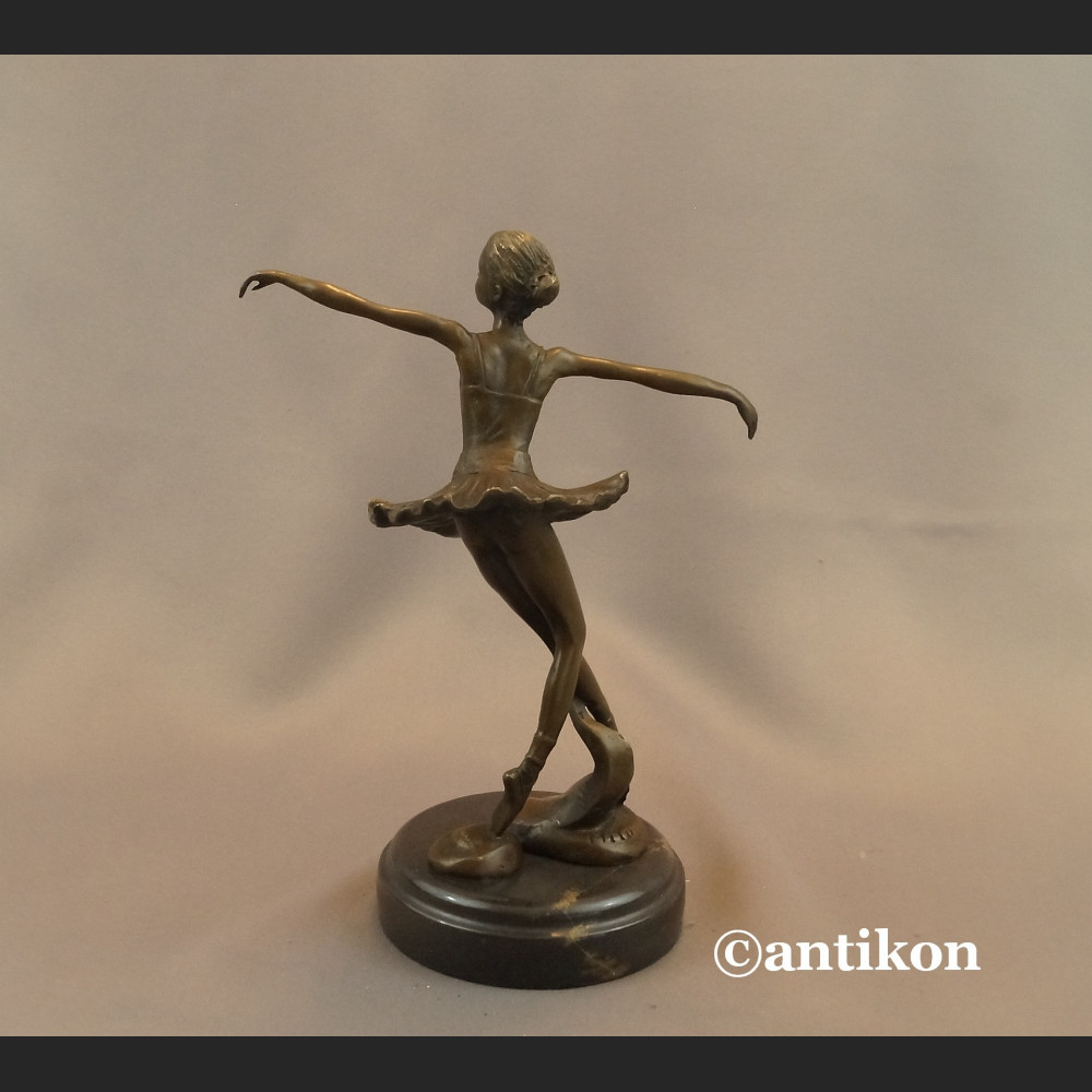 Rzeźba baletnica Degas brąz Francja Rzeźba baletnica Degas brąz Francja